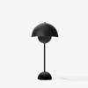 Flowerpot Table Lamp VP3 - Matte black