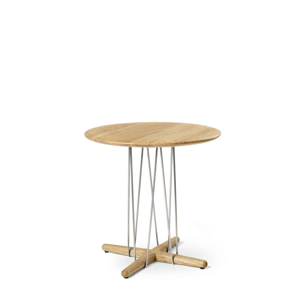 E021 Embrace Side Table - oak-oil-steel