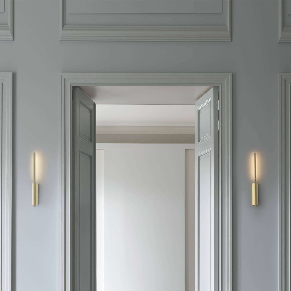 Link Vertical Wall Light