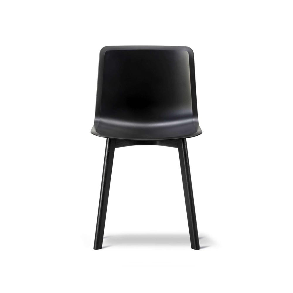 Pato Dining Chair Wood Base Polypropylene Shell