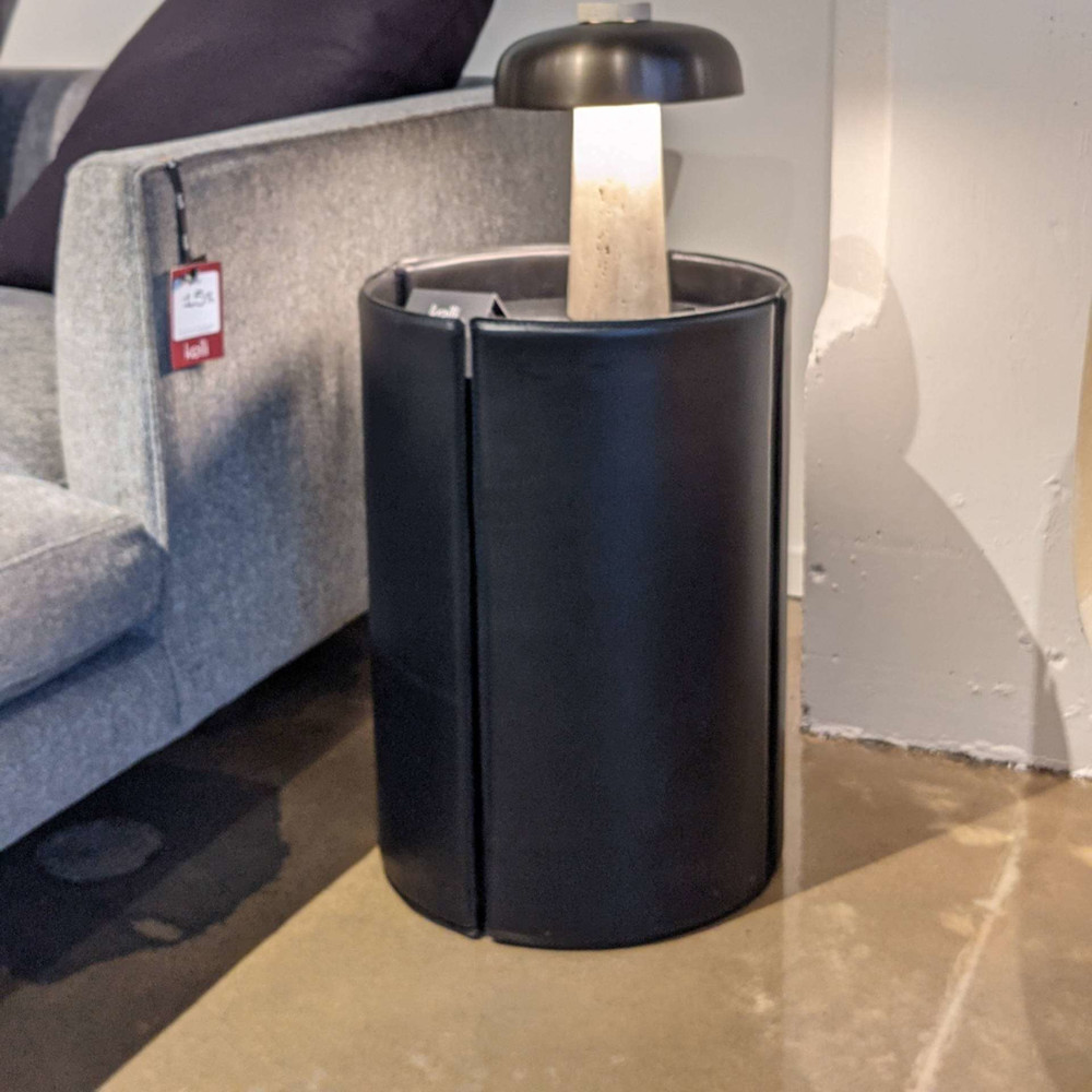 domkapa-mano-nightstandside-table-stock