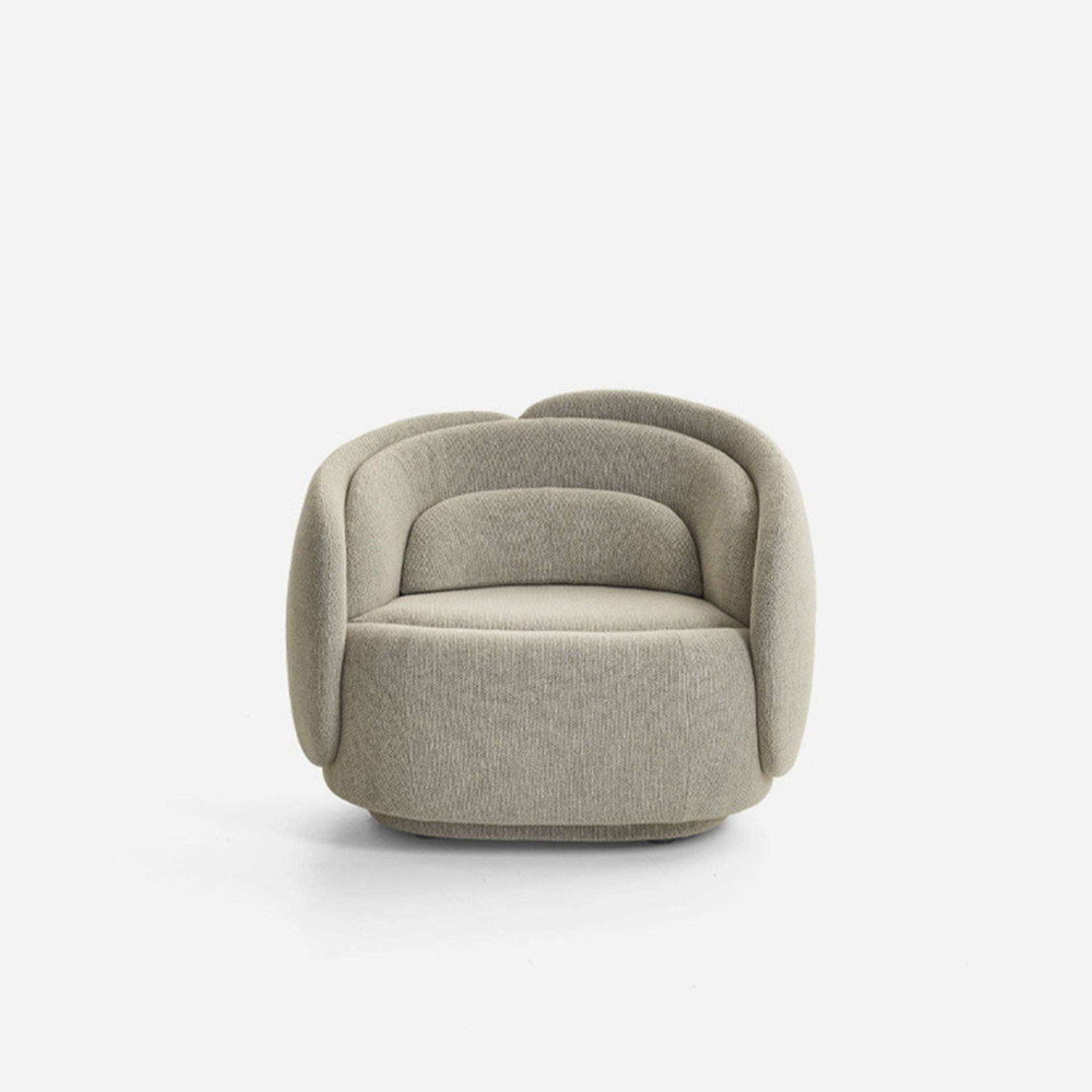 Peonia Lounge Chair