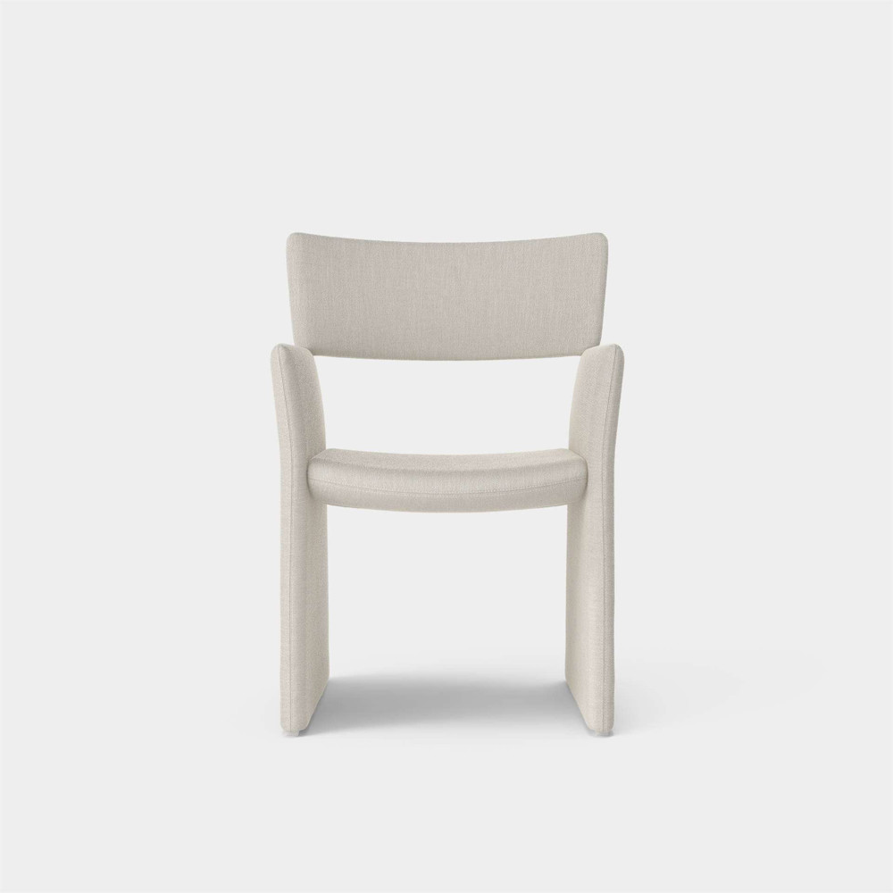 Crown armchair Kvadrat – Silas 114