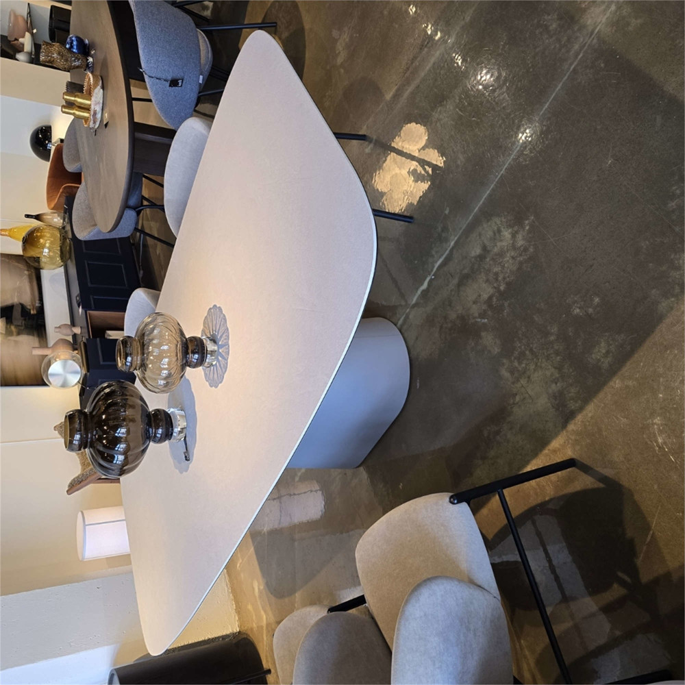 Koniko Oval Dining Table