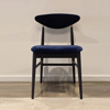 Gent Dining Chair - Gubi Velvet 420 - Black Stained Ash