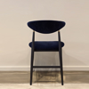 Gent Dining Chair - Gubi Velvet 420 - Black Stained Ash